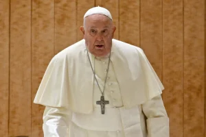 Εξιτήριο από το νοσοκομείο παίρνει ο Πάπας Φραγκίσκος