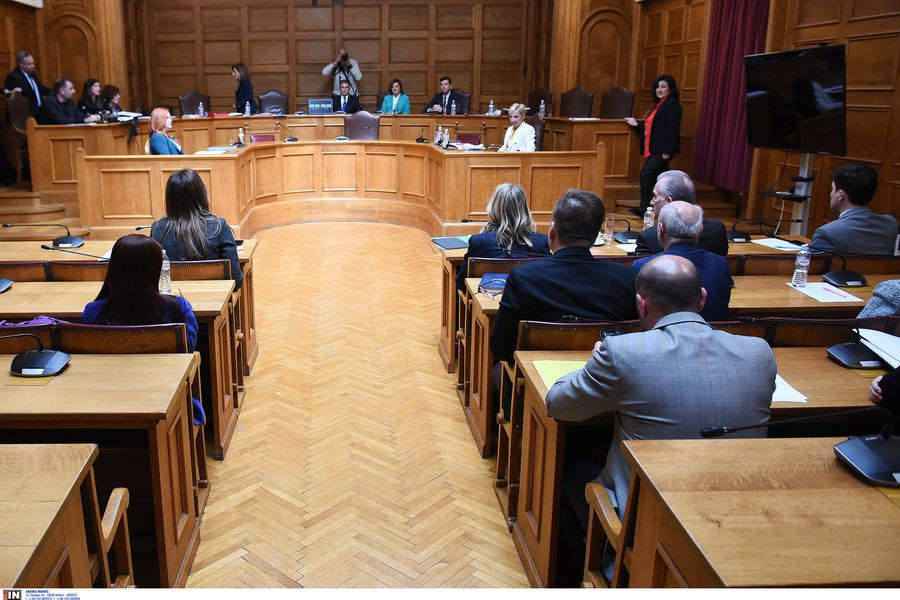 Συνεδριάζει για τελευταία φορά η προανακριτική επιτροπή για τα Τέμπη