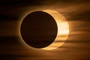 Μερική έκλειψη ηλίου σήμερα – Ορατή και σε χώρες της Ευρώπης
