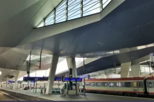 Βιέννη: Λήξη συναγερμού στον κεντρικό σιδηροδρομικό σταθμό  – Δε βρέθηκε εκρηκτικός μηχανισμός