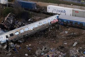 «Oυδεμία συσχέτιση του δυστυχήματος των Τεμπών και της μεταφοράς στρατιωτικού υλικού ή καυσίμων»