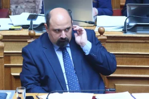 «Ναι» στην άσκηση ποινικής δίωξης κατά Τριαντόπουλου από 190 βουλευτές – Τα επόμενα βήματα