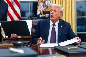 Ντόναλντ Τραμπ: Οι ΗΠΑ θα υπογράψουν σύντομα συμφωνία για τις σπάνιες γαίες με την Ουκρανία