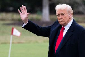 Ανάλυση Politico: Η ψεύτικη ειρήνη στην Ουκρανία άρχισε, αλλά μόνο ο Ντόναλντ Τραμπ πιστεύει ότι είναι αληθινή