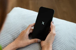 Έπεσε το X, χιλιάδες αναφορές για προβλήματα