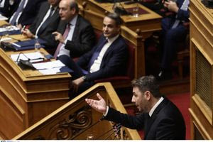 Η Βουλή της προανακριτικής και της μομφής, οι… «γαμπροί» από το Λονδίνο που μας άφησαν ακάλεστους και τα άλλα λόγια της Αθήνας  να…αγαπιόμαστε!