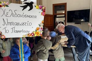 Τα “χελιδονίσματα” των παιδιών έφεραν την άνοιξη στη Λότζια