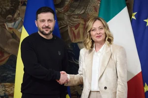 Η Ιταλία στηρίζει την Ουκρανία, είπε η Μελόνι στη συνάντηση με τον Ζελένσκι