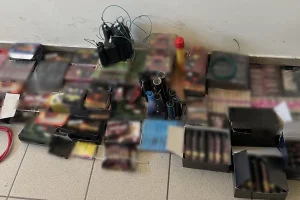 Συνελήφθη άτομο στην Κρήτη που πωλούσε κροτίδες μέσω διαδικτυακής εφαρμογής