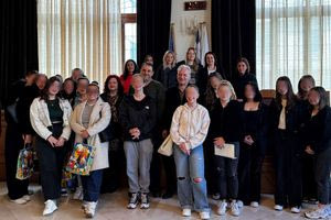 Συγκινητική δωρεά από το 1ο ΕΠΑΛ για τον Ξενώνα Γυναικών του Δήμου Ηρακλείου