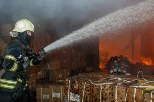 Ρωσική πυραυλική επίθεση στην πόλη Κρίβι Ριχ – Δύο παιδιά ανάμεσα στους 12 νεκρούς