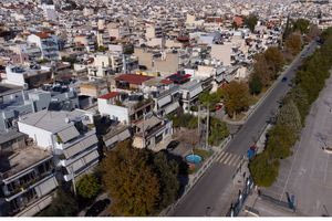 Νέα μέτρα στήριξης: Ποιοι κερδίζουν, ποιοι χάνουν