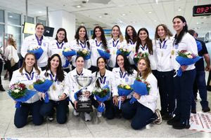 Επέστρεψαν στην Ελλάδα οι παγκόσμιες πρωταθλήτριες του πόλο – Τι δήλωσαν κατά την επιστροφή τους