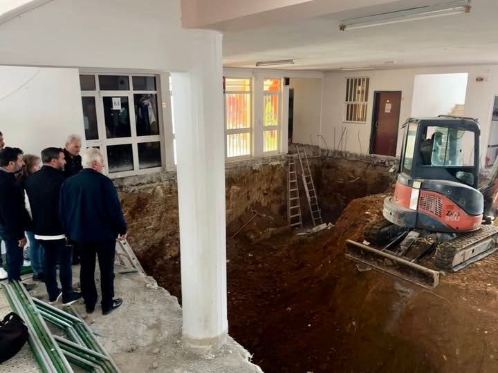 Η εβδομαδιαία ανασκόπηση του Αλέξη Καλοκαιρινού