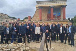 Ξεναγήθηκαν σε Κνωσό και Αρχαιολογικό Μουσείου οι σπουδαστές της Σχολής Εθνικής Ασφάλειας της Ελληνικής Αστυνομίας