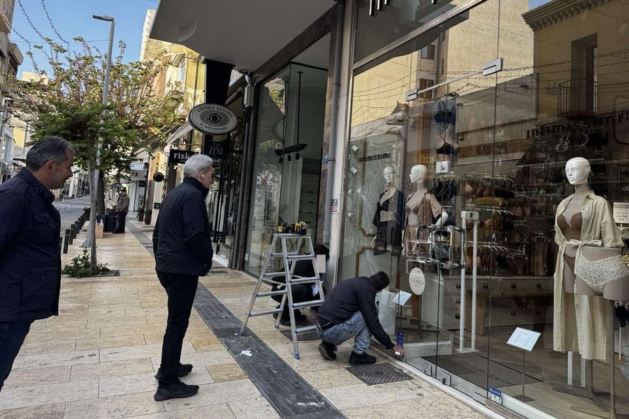 Τι ζήτησε από τον Αστυνομικό Διευθυντή Ηρακλείου ο Αλέξης Καλοκαιρινός μετά τις ζημιές στα καταστήματα