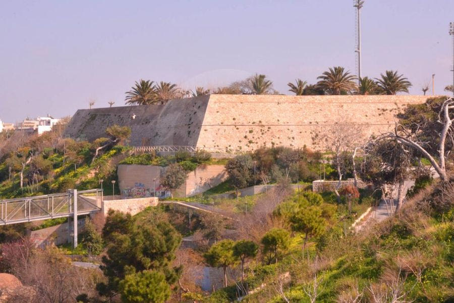 Συνεδριάζει το ΚΑΣ για την παραχώρηση της χρήσης των Ενετικών Τειχών
