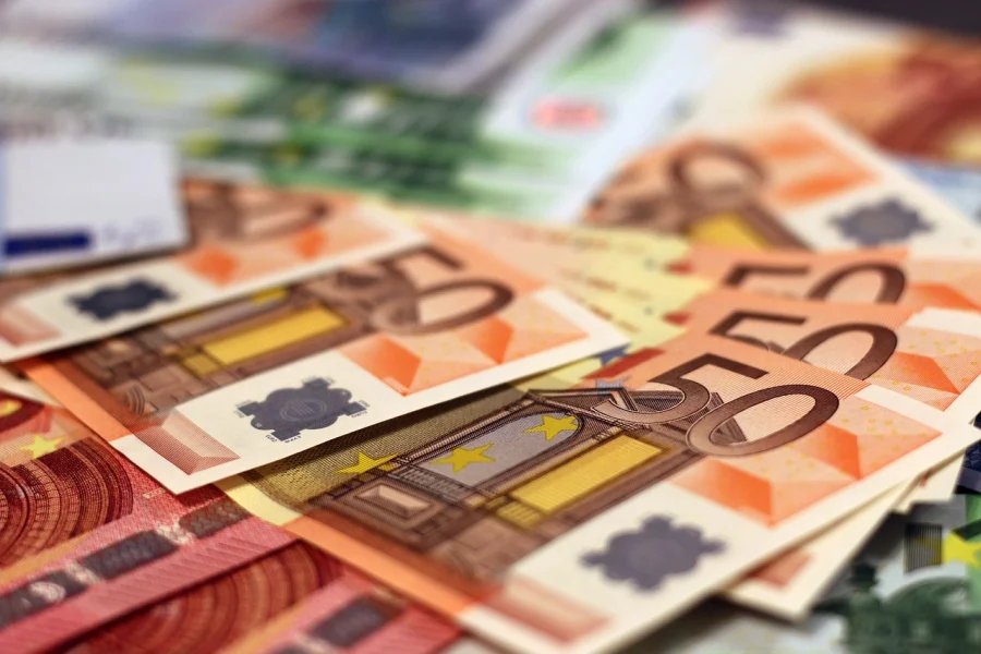 Δώρο Πάσχα 2025: Μέχρι πότε πρέπει να γίνει η πληρωμή – Πώς υπολογίζεται