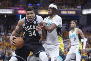 ΝΒΑ: Με το αριστερό η πρεμιέρα των Μπακς στα πλέι οφ