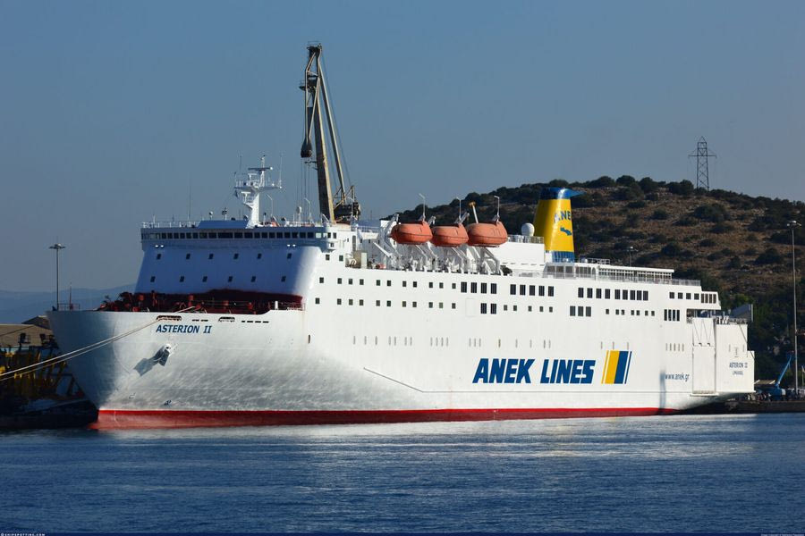 Σε ναυπηγείο του Πειραιά θα συνεχιστούν οι εργασίες επισκευής στο “ASTERION II”