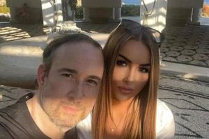 Γιάννης Παπαμιχαήλ: Διακοπές στη Ρόδο με τη σύζυγό του και φωτογραφία εκεί που γυρίστηκε το «Δόλωμα» με την Αλίκη Βουγιουκλάκη