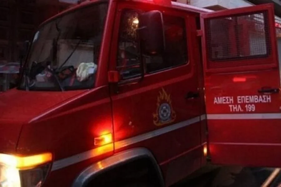 Ρέθυμνο: Αναστάτωση από φωτιά σε διώροφη μονοκατοικία