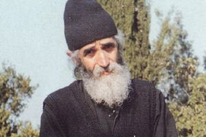 Ο Άγιος Παΐσιος όπως τον γνώρισε ένας Ηρακλειώτης ιερέας – Ιστορίες από το Άγιο Όρος που δεν έχουν ειπωθεί ποτέ!