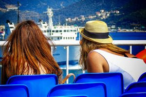 Σε τροχιά ανάκαμψης οι διακοπές των Ελλήνων: Ανοδική κίνηση στα ταξίδια φέτος