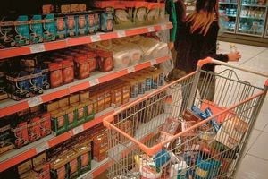 ΙΕΛΚΑ: Πολυκαναλική η νέα καταναλωτική συμπεριφορά