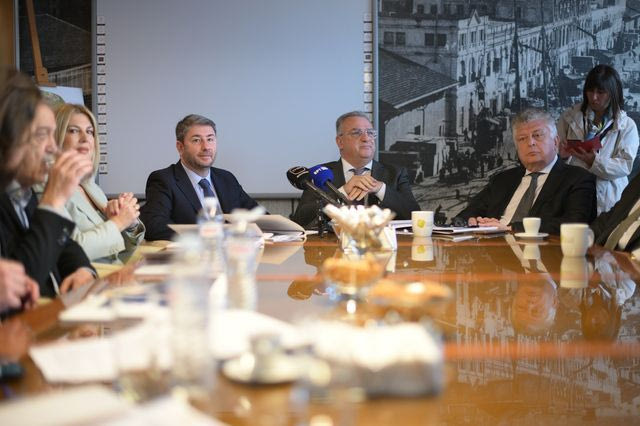 Ανδρουλάκης: ΕΕ και Ελλάδα απροετοίμααστες μπροστά στους δασμούς Τραμπ