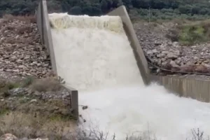 Ξεχειλίζει ο Αποσελέμης!