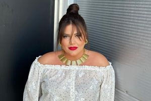 Δανάη Μπάρκα: «Περνάω μία φάση, στην οποία με σοκάρει η κακία και η κακεντρέχεια»