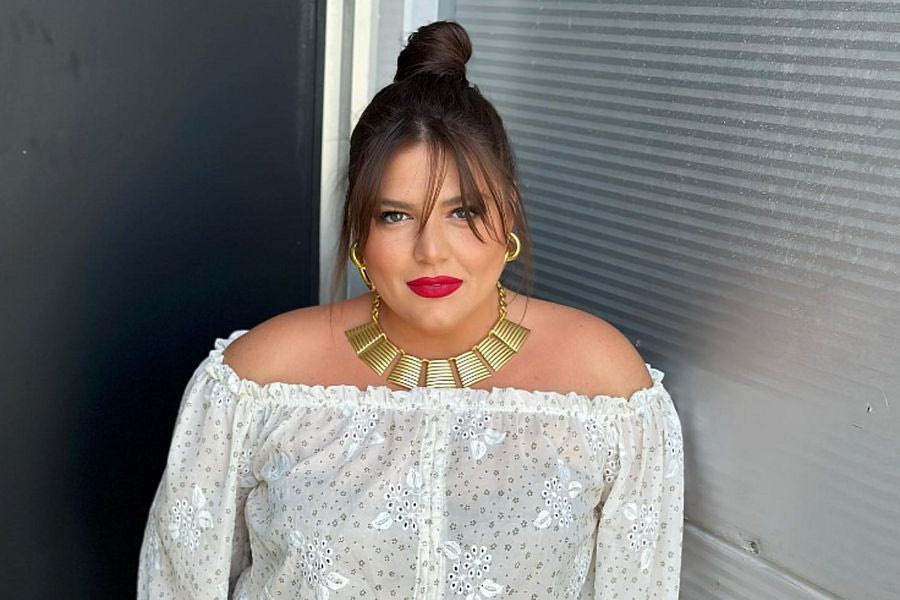 Δανάη Μπάρκα: «Περνάω μία φάση, στην οποία με σοκάρει η κακία και η κακεντρέχεια»