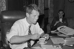 ΗΠΑ: Η κυβέρνηση Τραμπ έδωσε στη δημοσιότητα αρχεία για τη δολοφονία του Ρόμπερτ Κένεντι