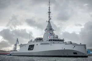 Ο Δένδιας απαντά σε ΠΑΣΟΚ και ΣΥΡΙΖΑ: Είχαν ενημερωθεί για την 4η Belharra