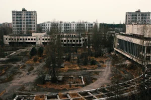 Τσερνόμπιλ: Σαν σήμερα η έκρηξη που συγκλόνισε τον κόσμο – Μνήμες, επιπτώσεις, και η Ελλάδα στον πυρηνικό ίσκιο