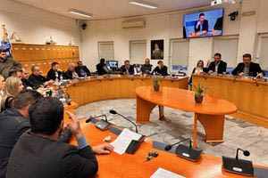 Ομόφωνα αντίθετος ο Δήμος Μαλεβιζίου κατά του Προεδρικού Διατάγματος που καθορίζει τα όρια των οικισμών