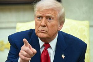 «Ο νυσταγμένος Τζο Μπάιντεν» και οι «τρελοί αριστεροί»: Το εμπρηστικό μήνυμα του Τραμπ για το Πάσχα