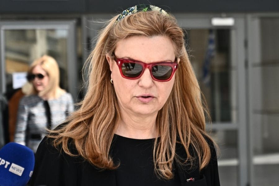 Ελπίδα Νίνου στη δίκη Φιλιππίδη: «Ο Πέτρος είναι γλυκός και ευαίσθητος, πάντα σεβόταν το όχι»