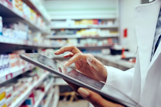 ΦΥΚ: Από 16 Φεβρουαρίου η διάθεση των φαρμάκων υψηλού κόστους από τα φαρμακεία της γειτονιάς