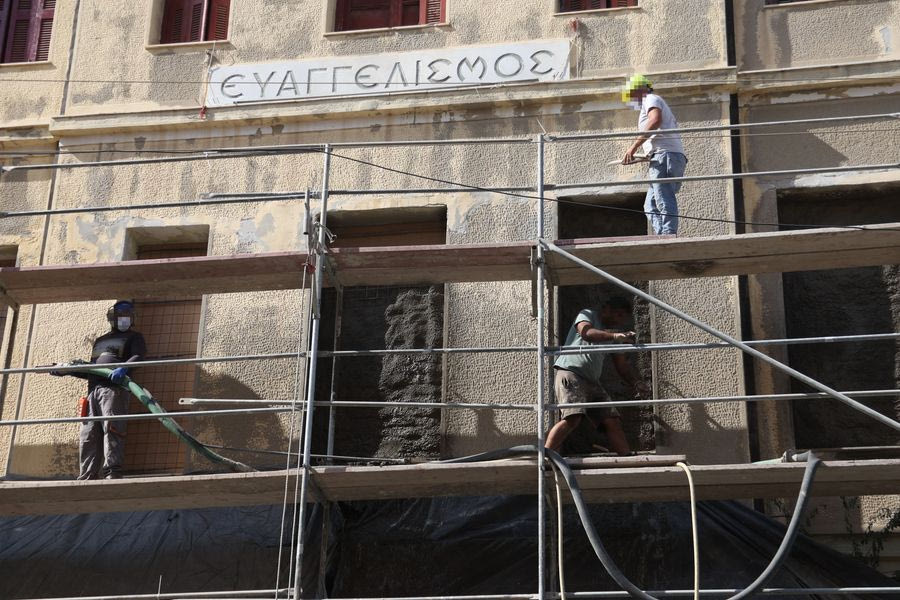 Κατάληψη Ευαγγελισμού: Η επιχείρηση εκκένωσης του 2023, τα επεισόδια και τα ερωτήματα