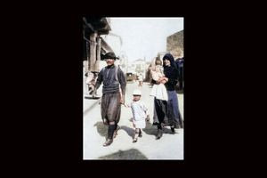 Κρητική οικογένεια το 1927