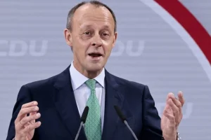 Γερμανία: Περιορισμό των αιτούντων άσυλο σε κάτω των 100.000 ετησίως