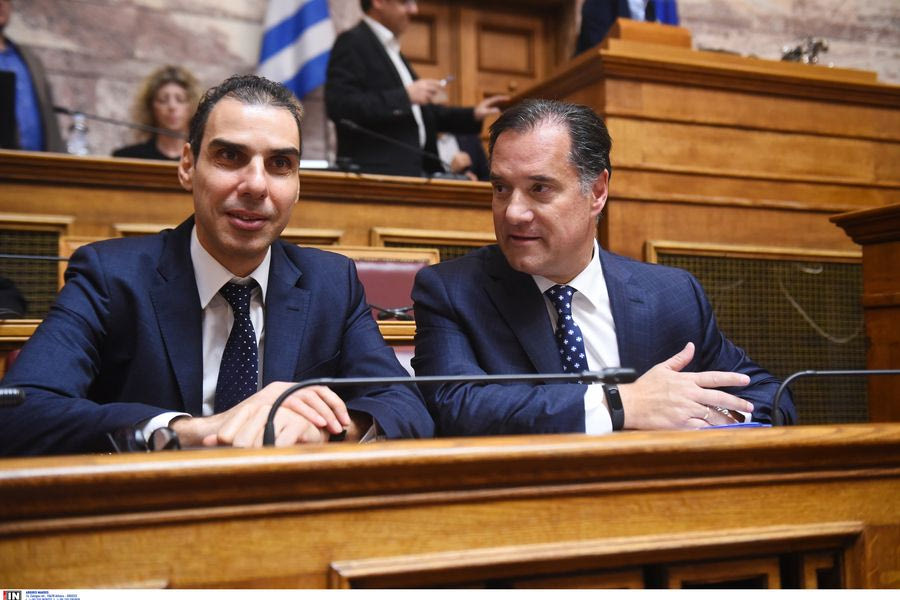 Ο υφυπουργός «ξεπέρασε» τον υπουργό