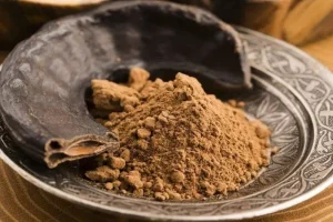 Carob Flour: 9 Notable Health Benefits