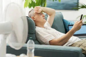 Μελέτη διαπιστώνει υψηλότερους καρδιακούς θανάτους κατά τους καύσωνες που διαρκούν μέρα και νύχτα