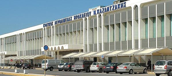 Τον έπιασαν στο αεροδρόμιο πριν βάλει «φέσι» σε ξενοδοχείο