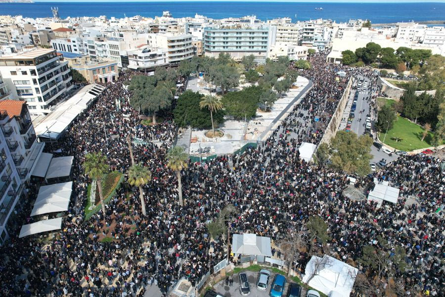 «Κατεβάζει ρολά» το Ηράκλειο – Ποιοί συμμετέχουν στην απεργία