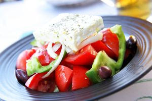 Taste Atlas: Η καλύτερη σαλάτα του κόσμου είναι ελληνική – Και δεν είναι η χωριάτικη