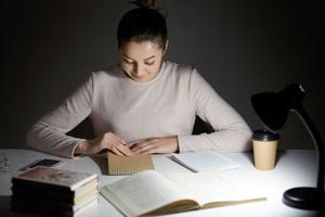 Υπάρχει άραγε μια ιδανική ηλικία για σπουδές;